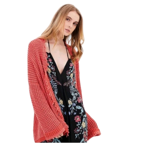 Free People "I'll Be Around" Coral Woven Silk Blend Fringe Open Cardigan - Picture 13 of 13